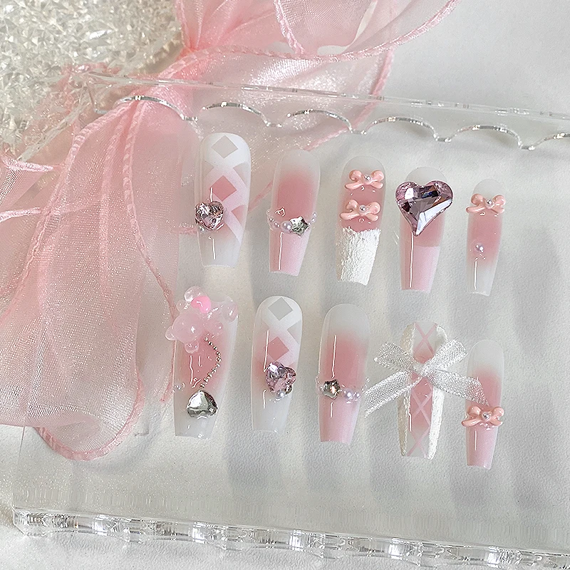 Nail art en forme de cercueil fait à la main, beaux faux ongles, nail art d'amour romantique rose et blanc, adapté aux femmes, 10 pièces