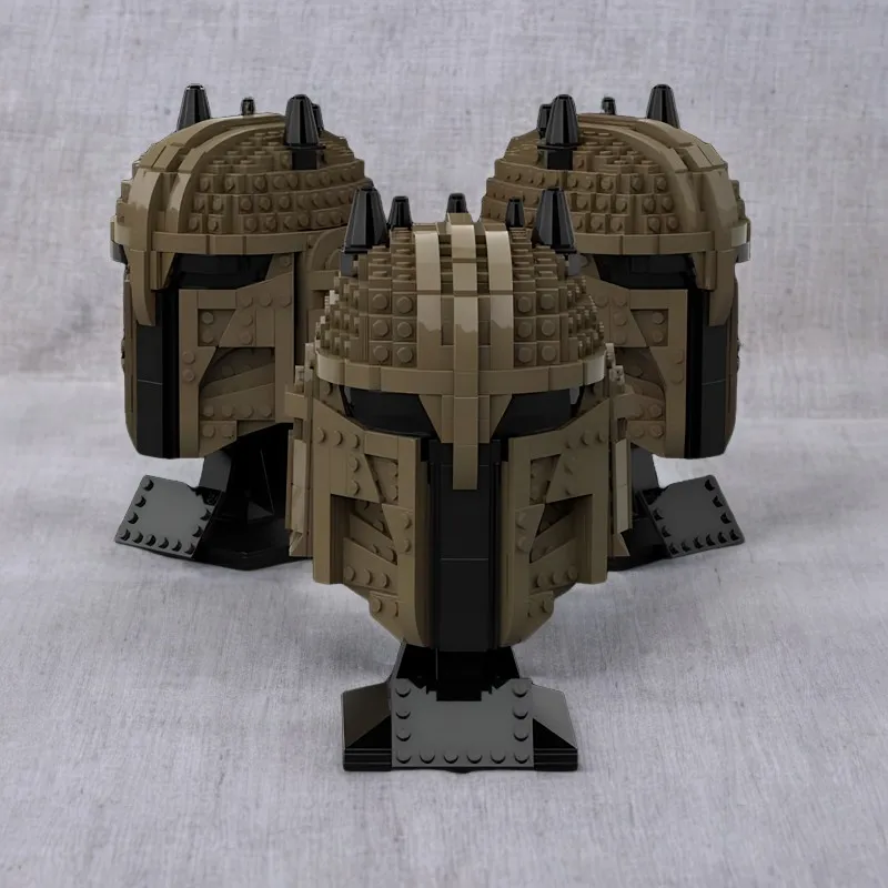 

674PCS Star Battle Helmet Armuriere Manddaloriansa Building Blocks DIY Construction Toy for Kids Gift and Creativity Development