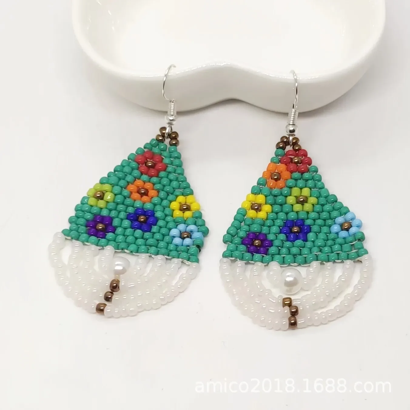 

Rice bead earrings Colorful flowers Originality Design Hand knitting Bohemia Alloy Fashion Simple Tassel Pearl Beaded earrings