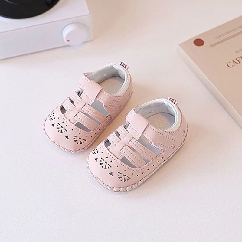 

Soft Sole Baby Sandals for Newborn Infants 3-6-15 Months Beginner Anti-Slip Breathable Walking Shoes Stay On