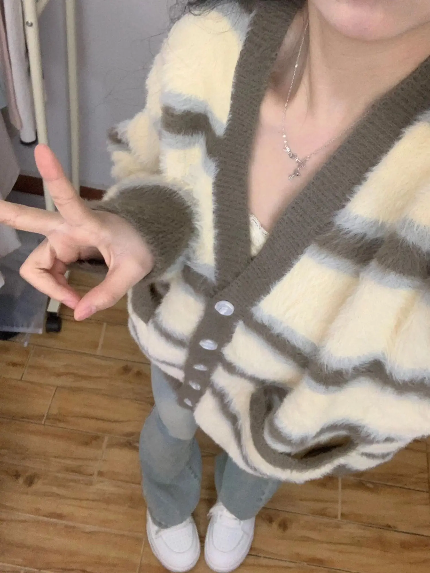 

Sweaters Jumpers Cardigans Womens Cardigan Woman Winter Punk Alternative Ripped Edge Raw Border Concert Festival Gothic Rock Ins