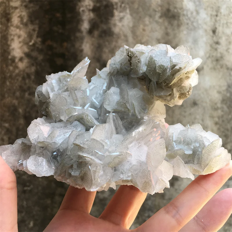 

476g Natural Rose Flake Petal Calcite (Fluorescence ) With Pyrite Mineral Specimen Crystal Healing Energy Stone Home Decor