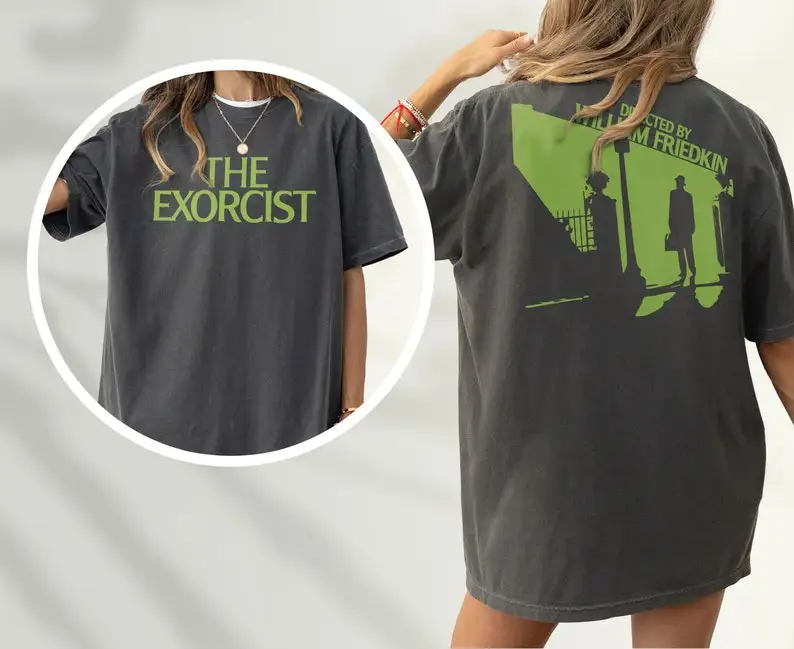 Exorcist Movie T-Shirt Retro Horror Film Graphic  Original The Exorcist Memorabilia Scary Movie Floating Exorcism Scene Merch