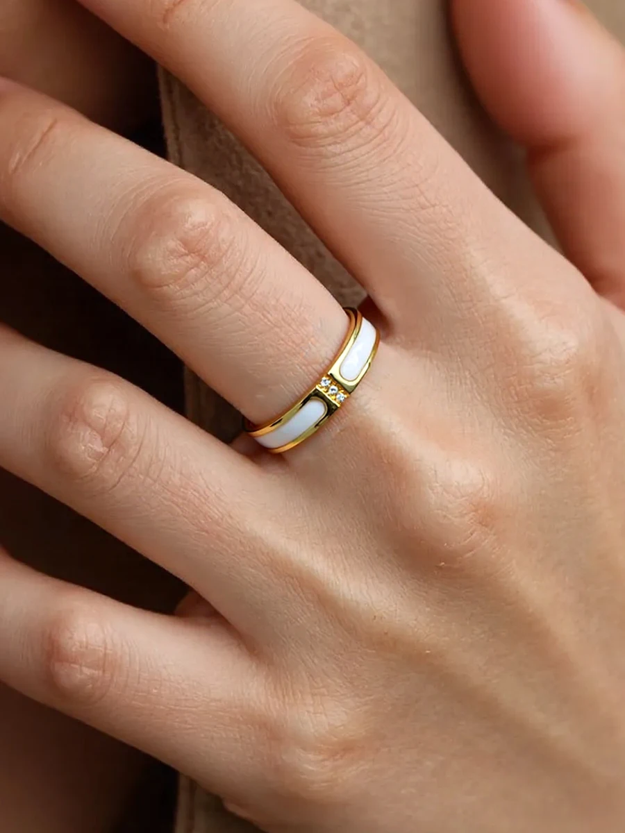 4mm Breiter Ring mit Zirkonia, Polierter Edelstahl 18K Vergoldet, Hypoallergener Polierter Schmuck Geschenk für Frauen