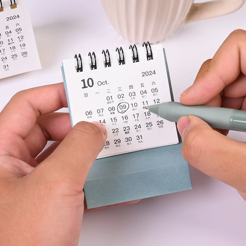 Calendrier de bureau noir et blanc, calendrier à bobine Kawaii, liste de tâches, agenda mensuel, licence 03, fournitures de bureau mignonnes, 2024, 2025