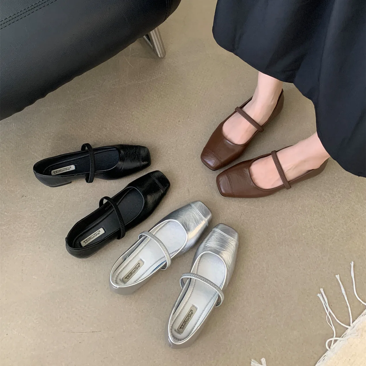 

Bailamos Women Flat Ballet Shoes Female New Bow Band Retro Shallow Mouth Women's Shoes Soft Ballet Shoes Size 39-40 Mujer