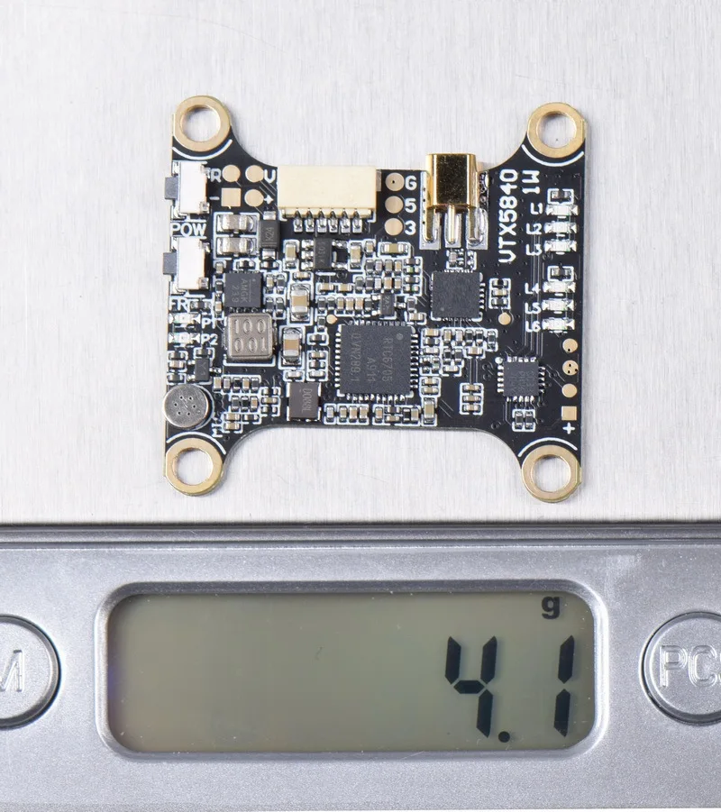 

JHEMCU VTX5840 image transmission 1W super power 5.8G image transmission transmission OSD parameter adjustment, power adjustable