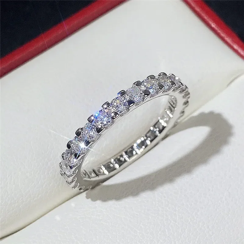 New  Trendy Thin Finger Rings Silver Color Band with Shiny Cubic Zirconia Simple Stylish Daily Wear Accessories for Women