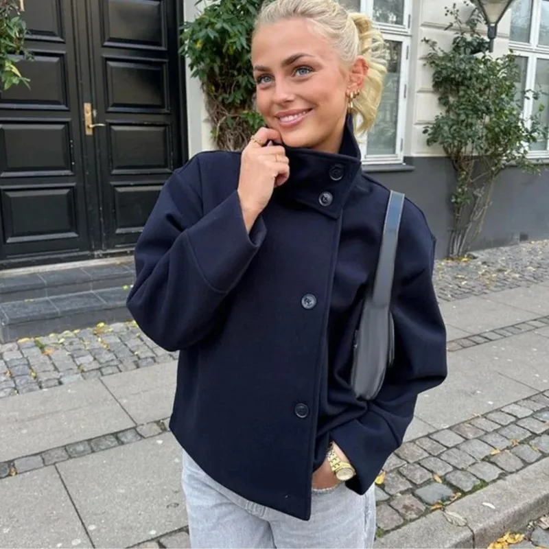 

Autumn Winter Women Stand Collar Woolen Coats Single Breasted Long Sleeve Turtleneck Loose Short Coat New Double-Breasted Jacket