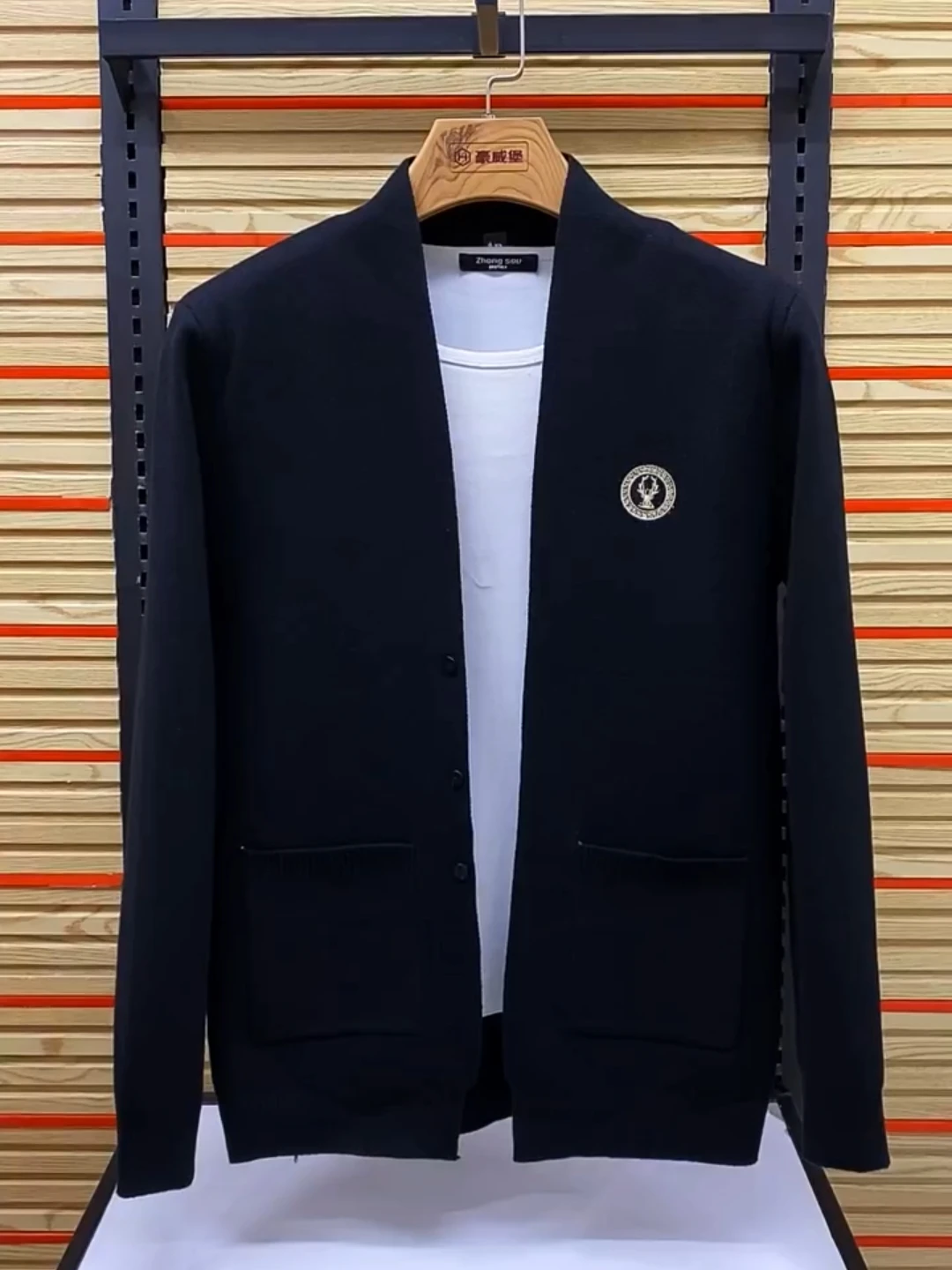 

Весенне-осенний корейский мужской вязаный кардиган Slim Fit с V-образным вырезом, модный повседневный, премиум-класса, антибактериальный