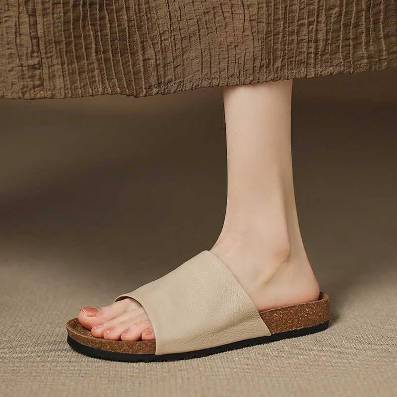 

2025 New Summer Women Sandals Genuine Leather Women Shoes Open Toe Med Heel Shoes Slippers Beach Modern Slippers
