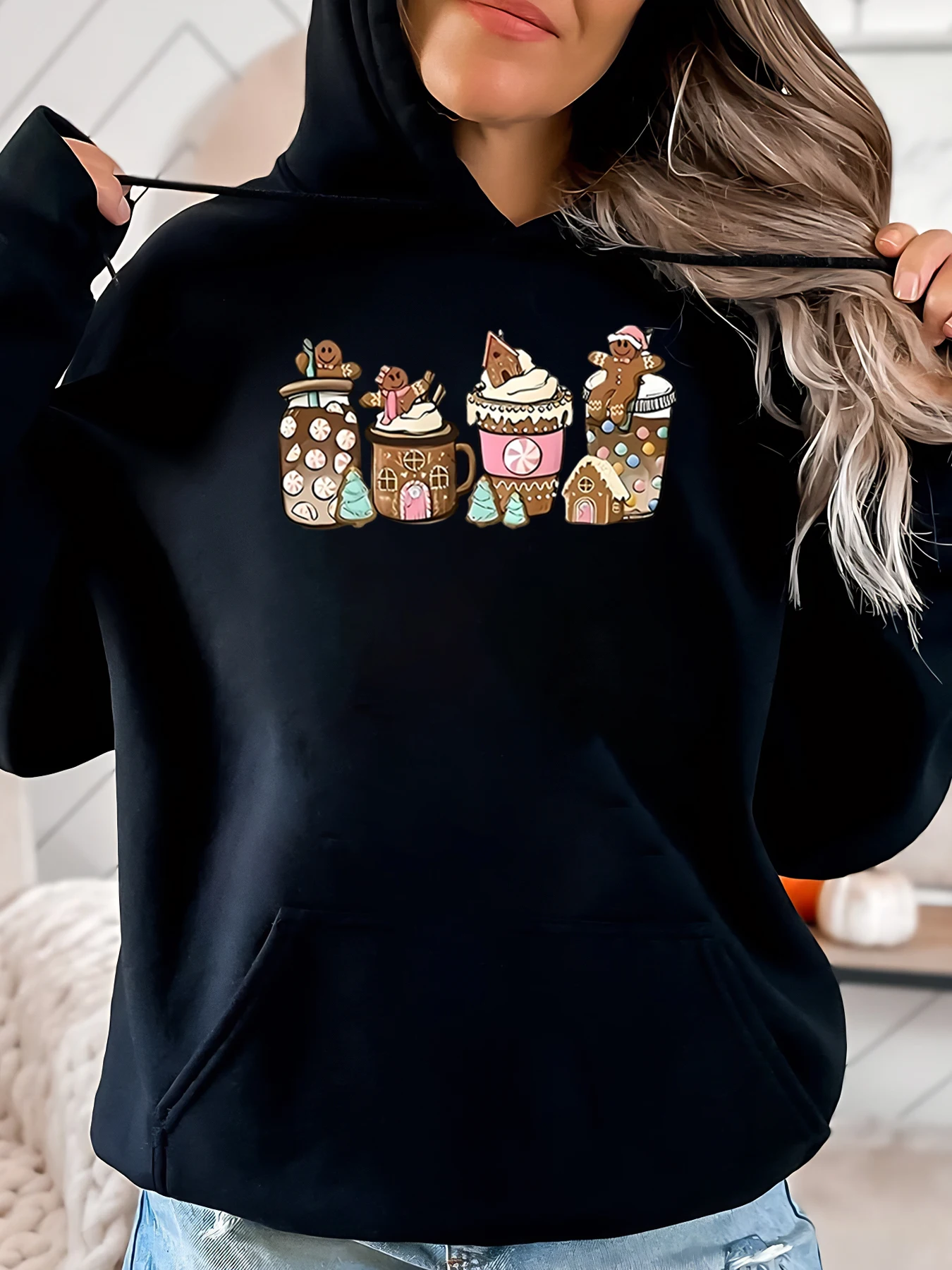 

Рождественская толстовка с пряничным печеньем и горячим шоколадом, женская повседневная праздничная одежда, черная, больших размеров