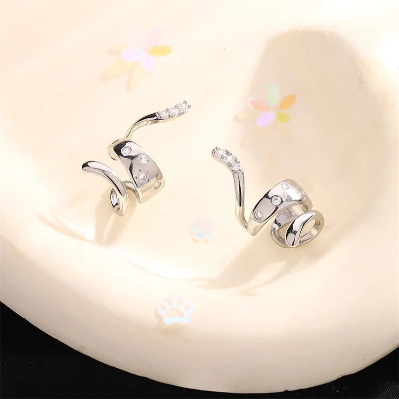 1Pcs Vintage Zircon Snake Shape Ear Cuff Earrings Non-Piercing Cuff Ear Clip Earring For Men Women Jewelry e1533 - view 6