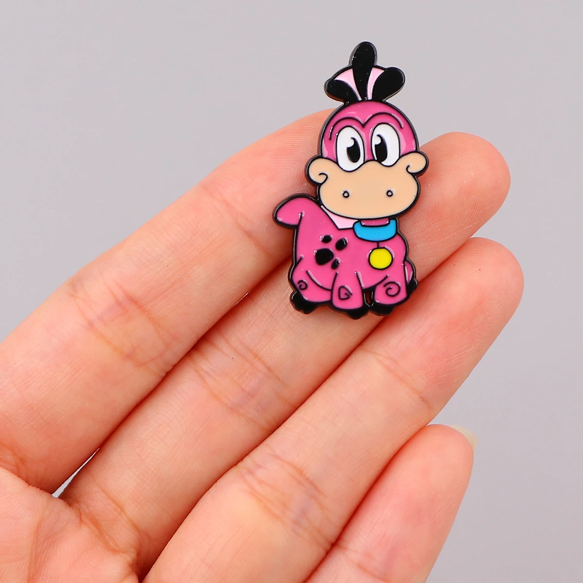 Cute Logy Dinosaur Enamel Pin Pink Lapel Pins for Backpacks Brooches Metal Brooch for Clothes Fashion Jewelry Gifts for Friends