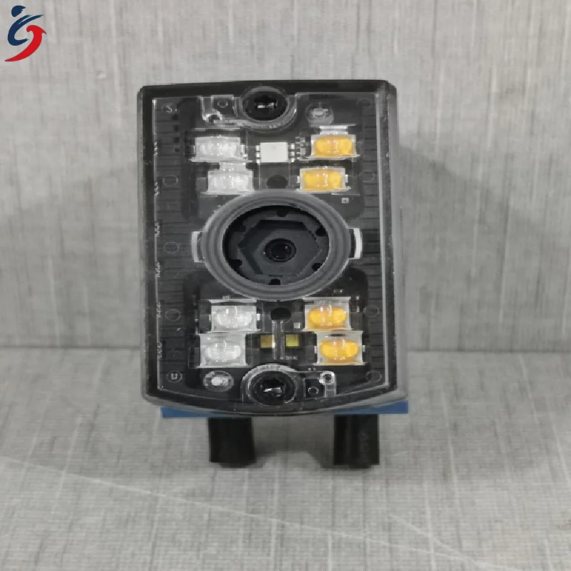

Brand New InspectorP611 V2D611PMMSCE4 1116350 For PLC