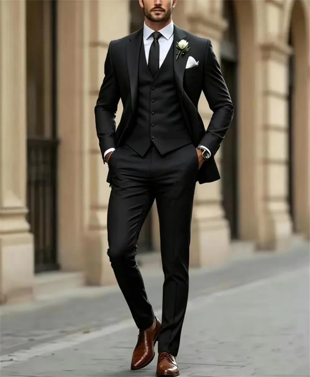 Solid Slim Fit 3 Piece Groom Tuxedo Men's Suit with Peak Lapel Two Button Design Smart Casual Jacket Vest Pants Set for Business