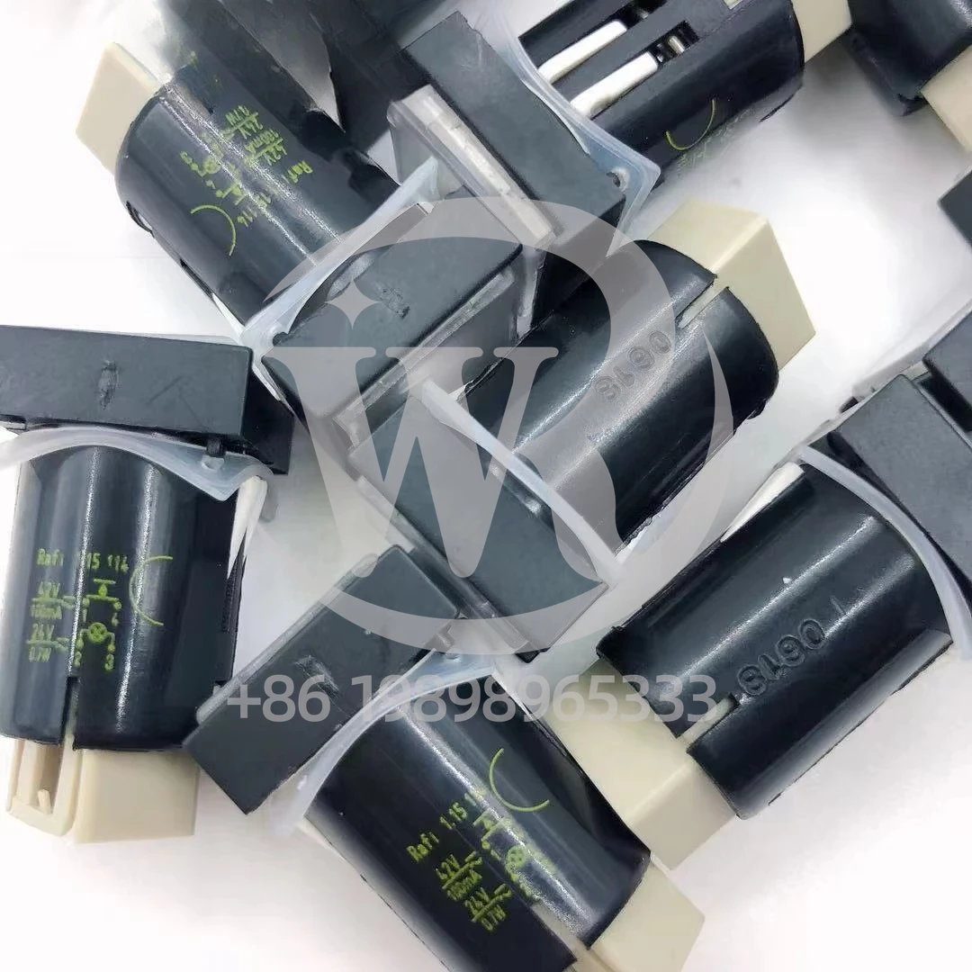 Heidelberg CPC Push Button 81.186.3825 and 81.186.3855 for SM74 SM52 SM102 CD102 Printing Machinery Push Button CPC Button