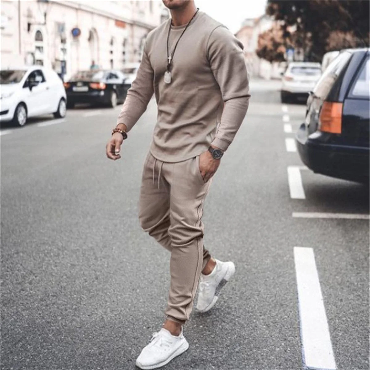 Autunno semplice tinta unita Low-key Daily Walk Shopping abbigliamento sportivo girocollo da uomo Casual