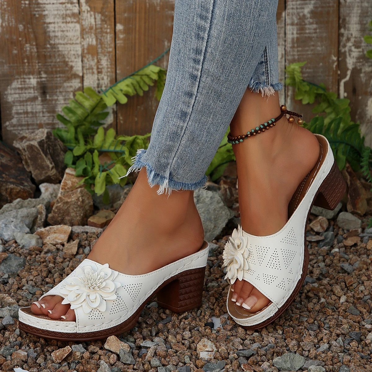 

Wedge Sandals and Party Shoes Shock-absorbing and Comfortable Slippers for All Seasons Slides Women 2025 New Ladies' Decorative