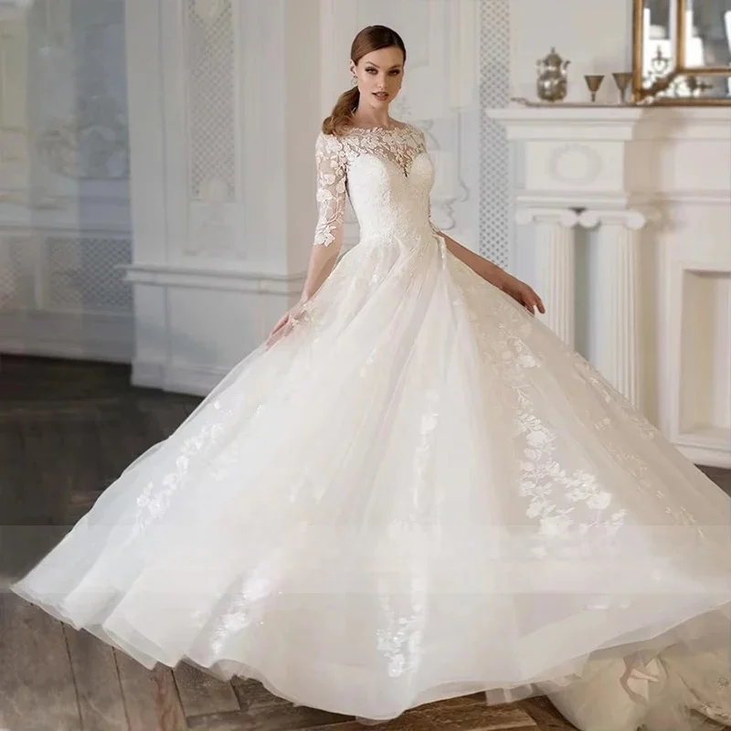 

Customized Wedding Dress A-Line Organza With Embroidery Ball Gown Three Quarter O-Neck Bridal Button Vestido De Novia 1﻿