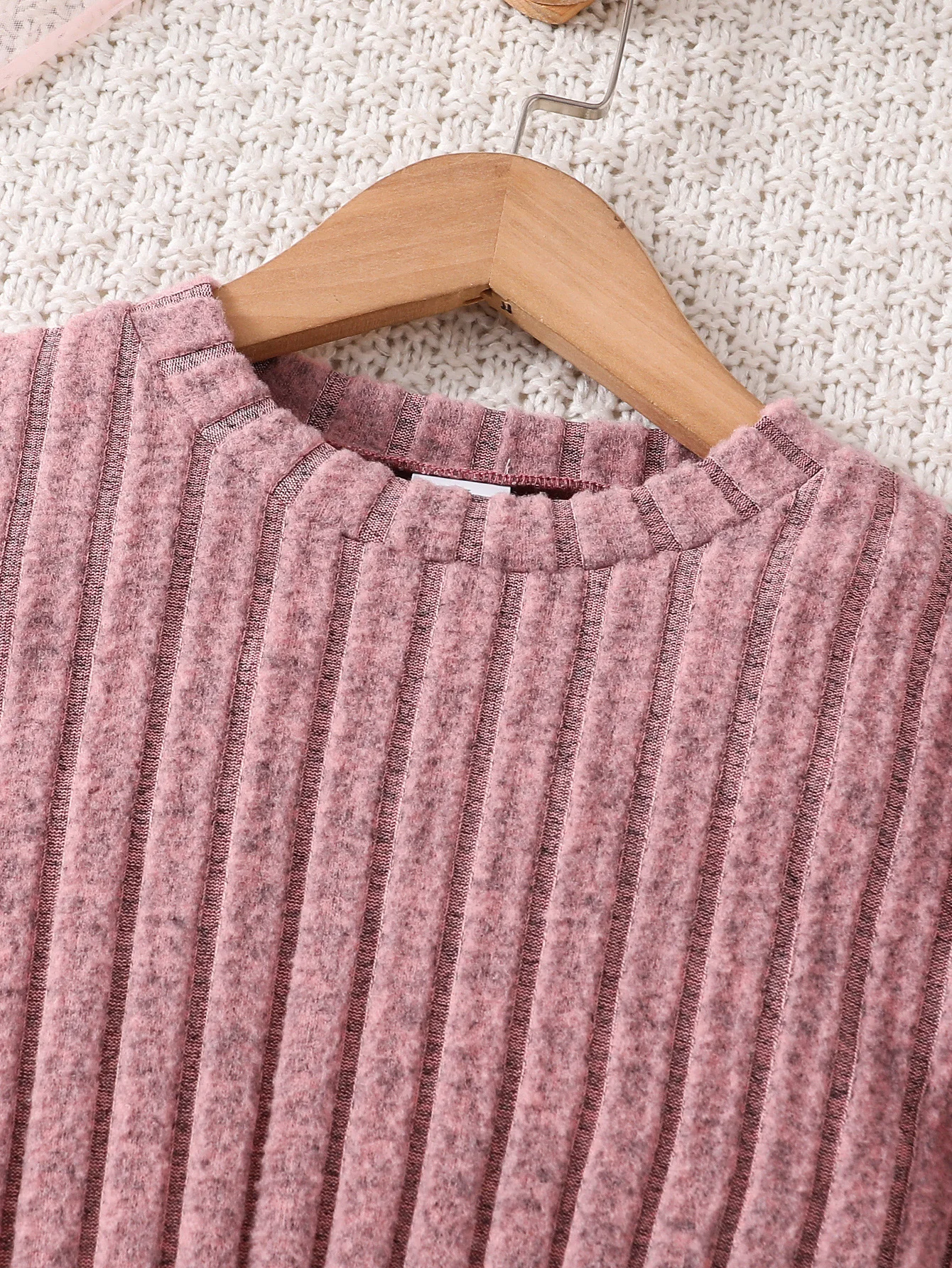 فستان بناتي كاجوال كاجوال بأكمام طويلة مزين بالزهور مع فيونكة لشد الخصر وأنماط الربيع والخريف والشتاء. فستان منسوج بأكمام منتفخة ومضلع غير منتظم للفتيات الأوروبيات والأمريكي. فستان الأميرة المطبوع بالزهور أنيق وحلو للفتيات المراهقات، فستان المظلة، فستان مرقع للفتيات، مناسب للأعمار من 8 إلى 10-11-12، مناسب للارتداء اليومي، والحفلات، والهدايا العطلات، والحفلات