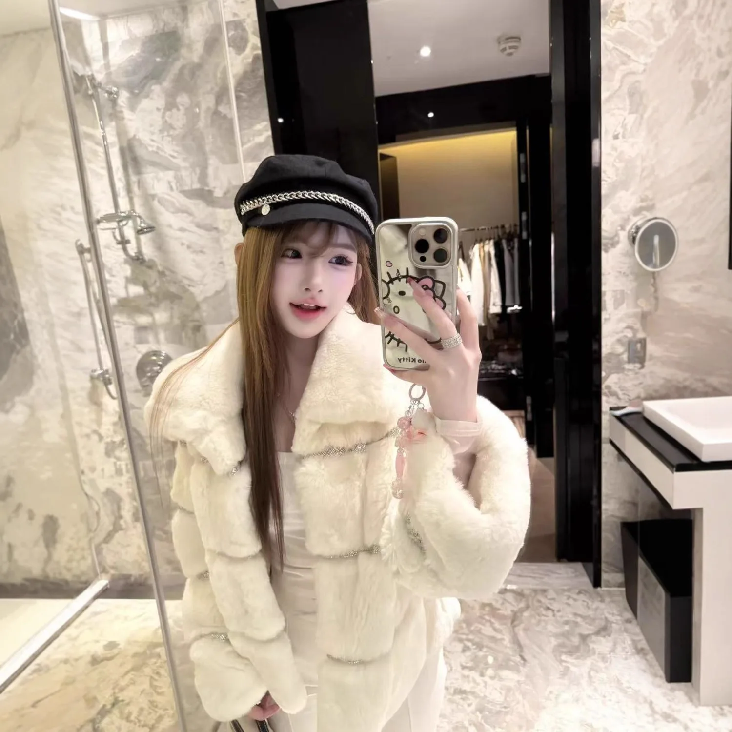 

Женская теплая приталенная куртка из искусственного меха с бриллиантовой отделкой, осенне-зимняя, класса люкс, молодежная, утепленная, в джентльменском стиле