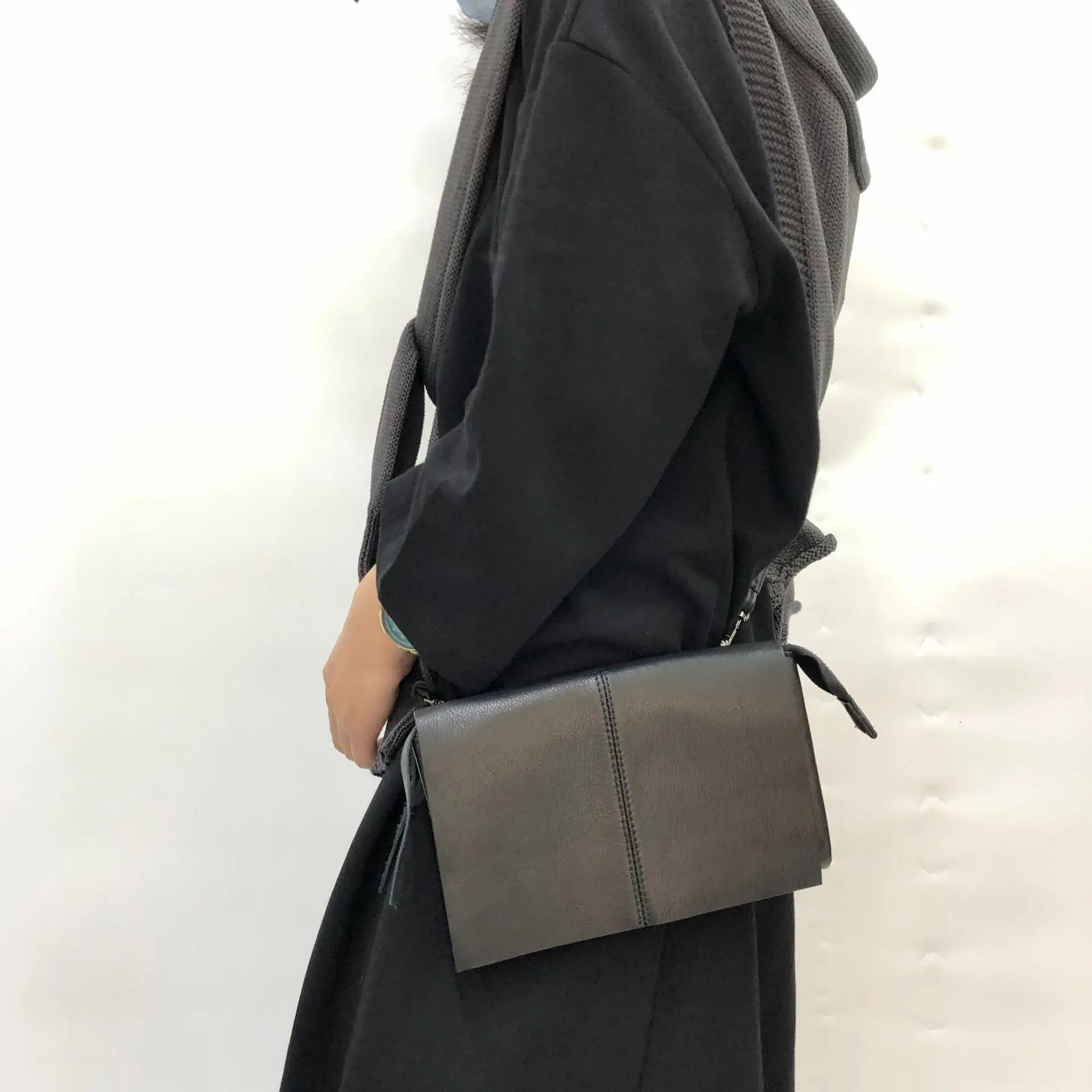 

Genuine Leather One-shoulder Cross-body Bag With Top Layer Vegetable Tanned Cow Leather Handbag Casual Horizontal Envelope Bag