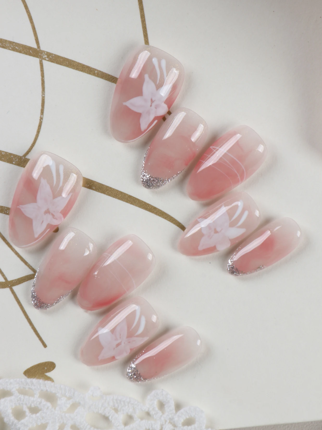 10 قطع من الأظافر الاصطناعية ا - مراجعة Nail Art Pink وسعره