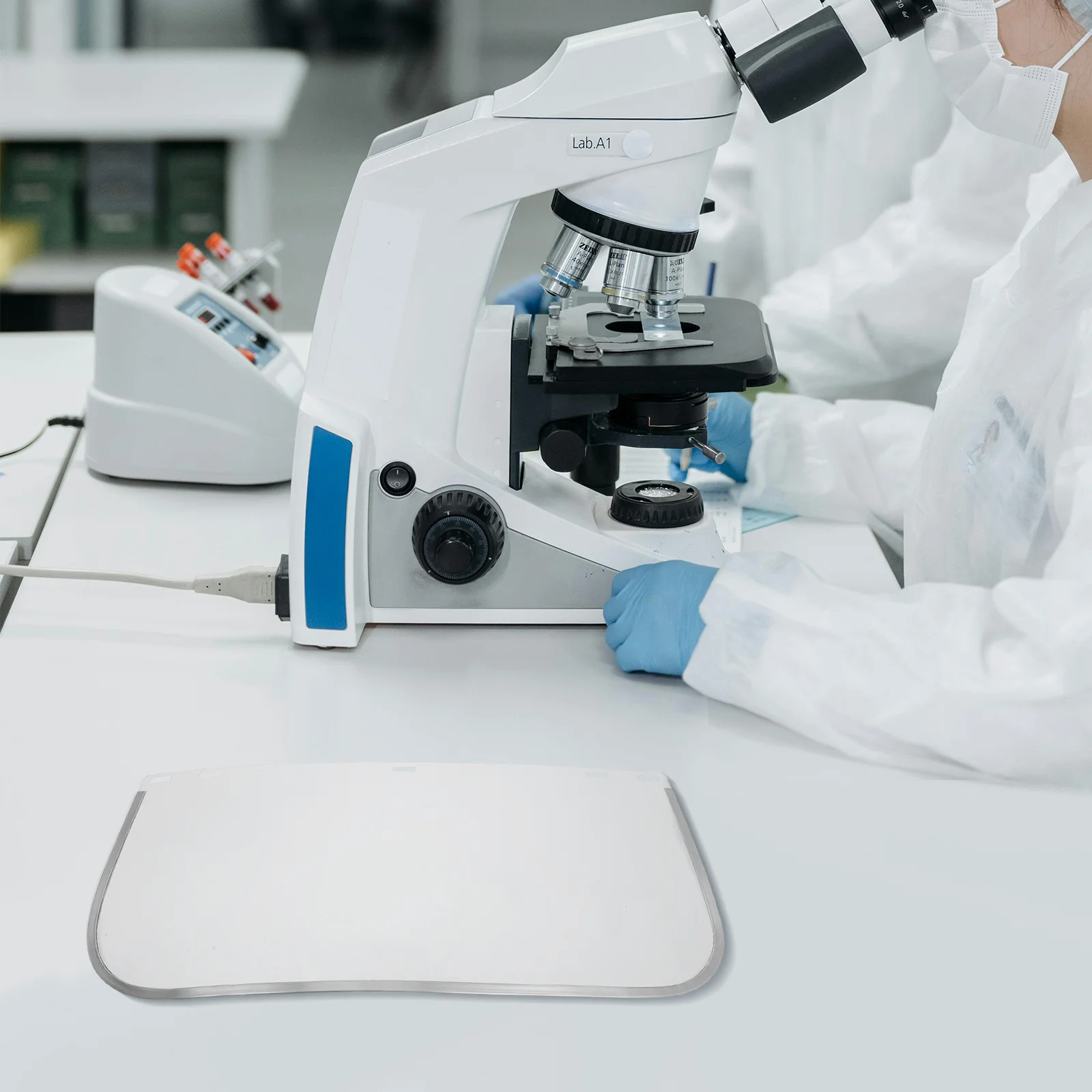 

Industrial Grade PVC Face Cover Aluminum Edged Clear Visor for Splash Debris Protection Safety Shield Acid Alkali Resistant Face