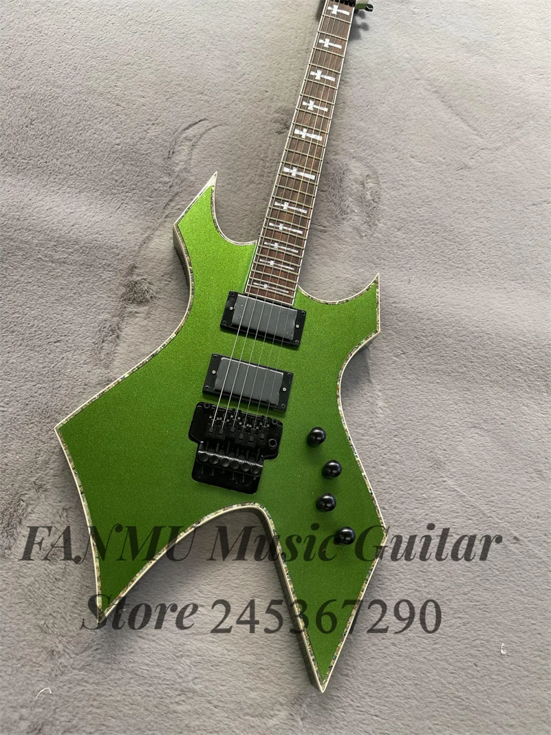 Metallic green electric guitar Maple neck Set In body tremolo bridge Black closed pickup rose wood fingerboard