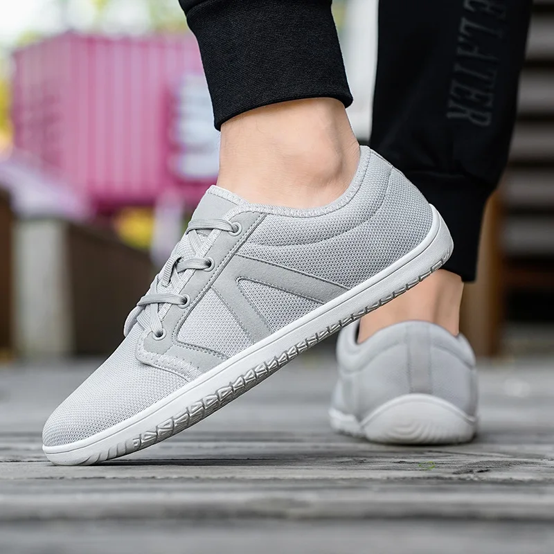 عبر المدرب حذاء رجالي حافي القدمين أحذية مشي واسعة ToeBox أحذية رياضية للجنسين الحد الأدنى صفر قطرة وحيد الحياكة عادية حجم كبير