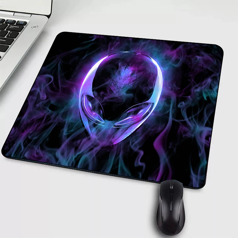 Protect Laptop Keyboard Desk Mat Rubber Computer Mouse pad Smooth Game Alien Pc Rug Painting Pattern Game Mouse Mat Water Proof