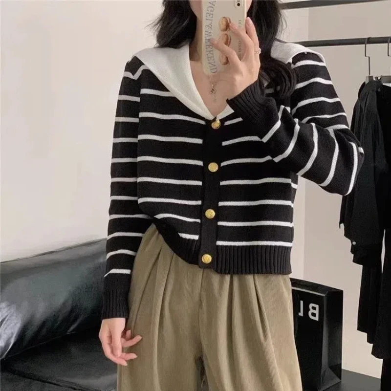 2024 Spring New Navy Collar Knitted Cardigan Women\'s Button Striped Color Blocked Sweater Minimalist Coat Fashion Short Top