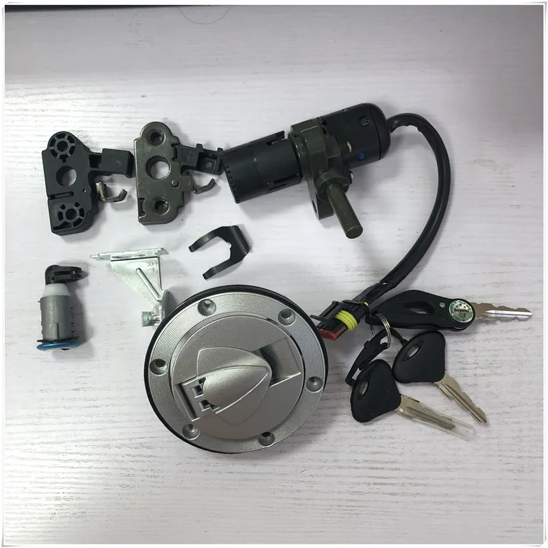 Original For Benelli BN TNT 600 500 302 300 TRK 502 502X TRK 251 Leoncino 250 500 502C Ignition Switch Gas Cap Seat Lock Key Set