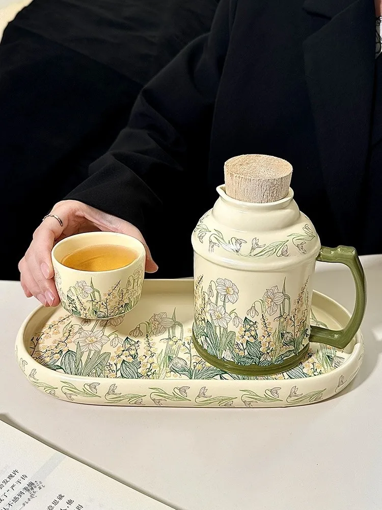 

Чайный набор в ретро-стиле с оригинальным дизайном, в форме цветка, с колокольчиком, для послеобеденного чая, большой емкости, с крышкой, чашки для чая, премиум-класс