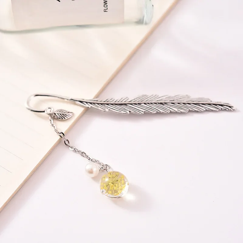 Pendant Bookmark Creative Retro Feather Metal Book Marks Book Page Mark Gift School Supplies Novelty Stationery Back To School