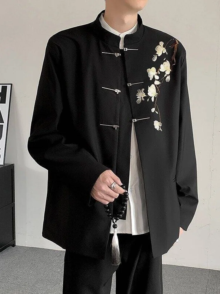 ชุดสูทแต่งงานผู้ชายสไตล์จีนแบบใหม่ ปักลายดอกแมกโนเลียสีขาว แจ็คเก็ตสไตล์ลำลองแบบตะวันตก สำหรับงานหมั้นและงานแต่งงาน