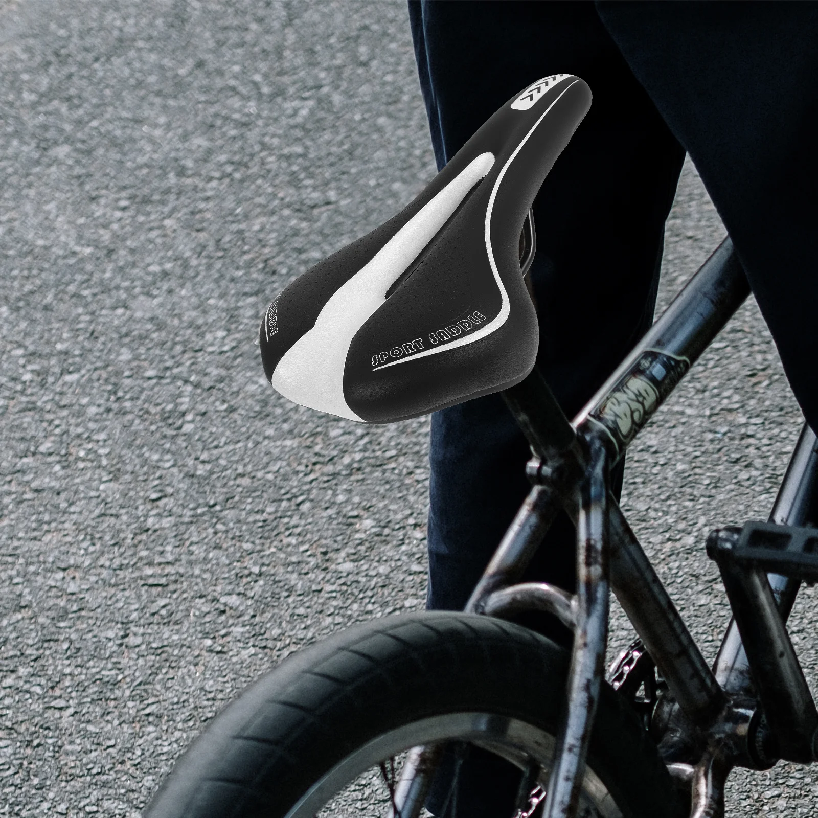 

1Pcs Lightweight Bike Saddle Cushion Comfortable Long Cycling Shockproof Firmness Suitable for Most Bikes Black and White