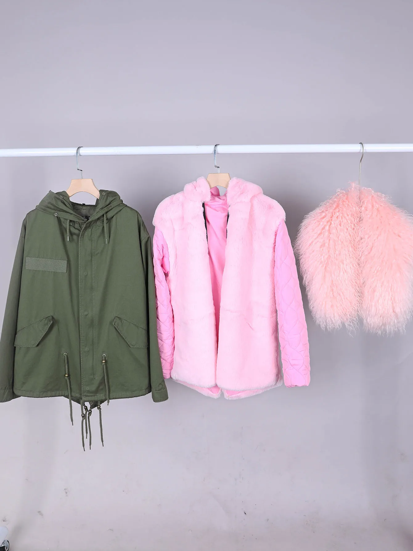 2025 MAOMAOKONG Women's Winter Parka Jacket with Natural Real Wool Fur Pink Collar Removable plush lining Coat Women's Outerwear