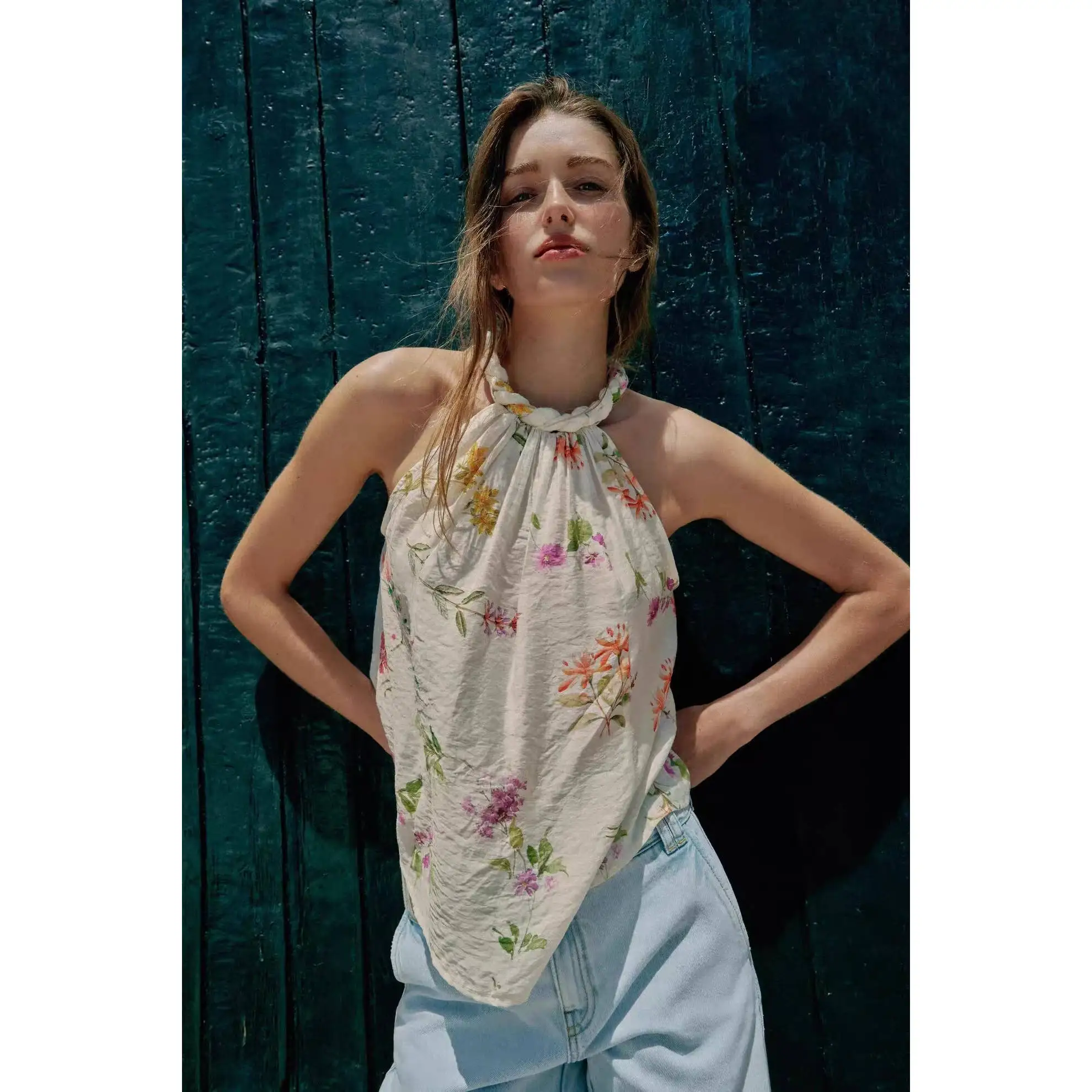 Spring Summer New Women's Fashionable Floral Print off Shoulder Sleeveless Polyester Blouse Loose Fit Polyester Fiber T-Shirt