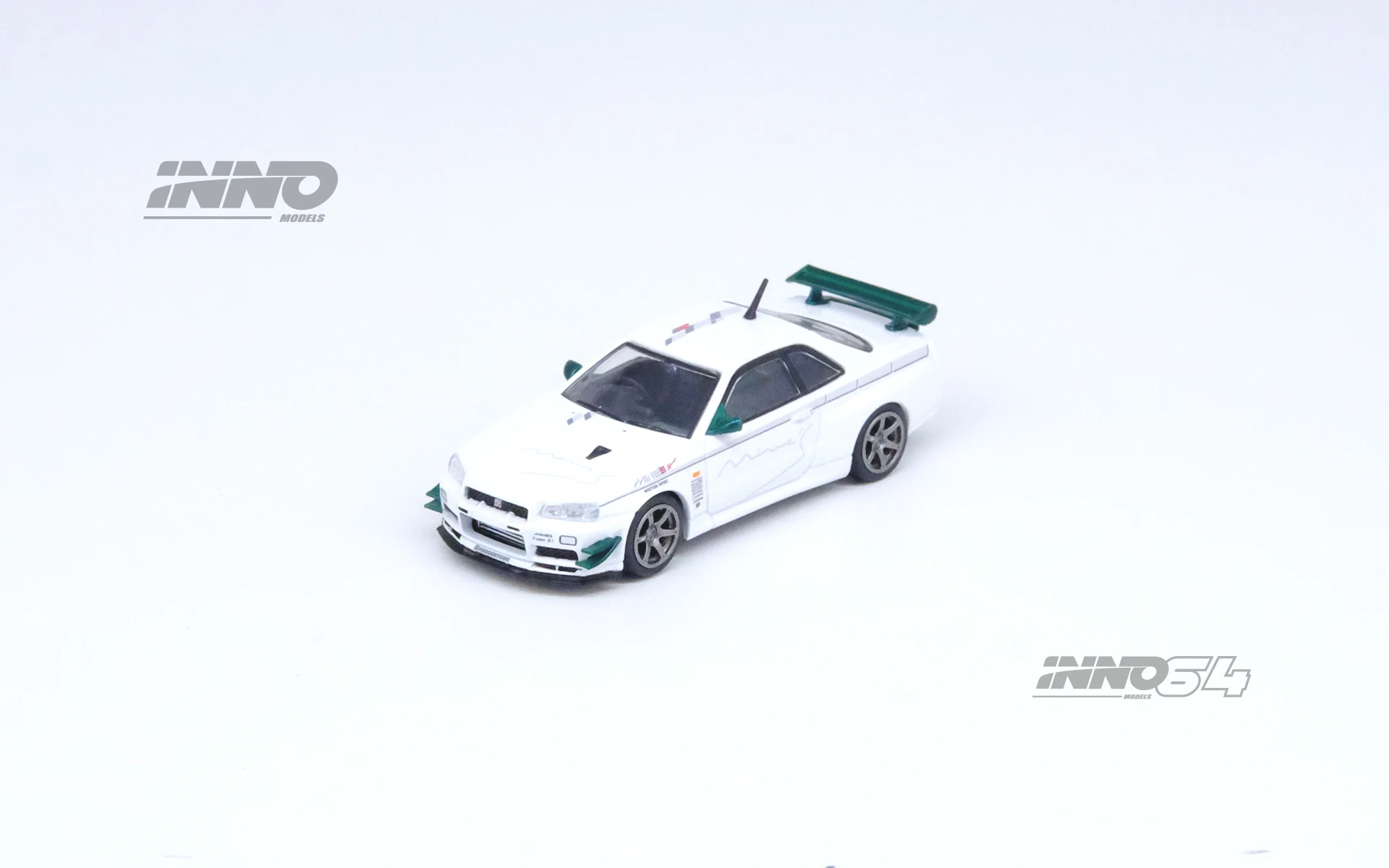 INNO64 models 1:64 NISSAN SKYLINE GT-RR34) V-SPEC Tuned by MINE 'S IN64-R34VS-MINES diecast alloy car model gifts