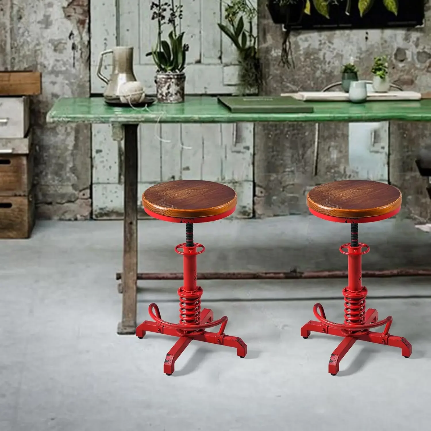‌Industrial Retro Bar Stool Adjustable Spring Base Metal Swivel Stool Heavy Duty Pub Stool for Cafe Boutique Hotel Commercial