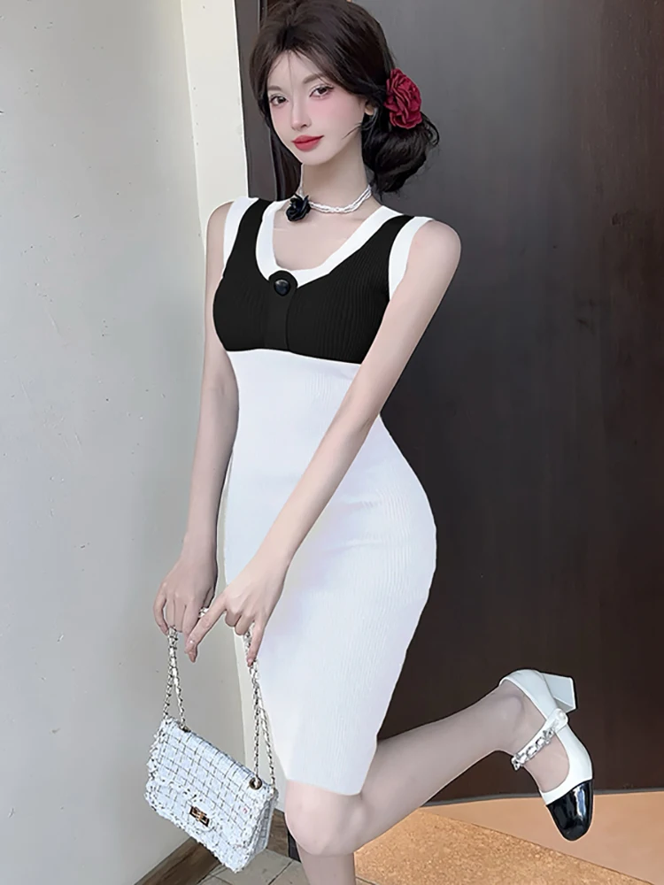 Summer White and Black Patchwork Knitted Sweater Dress Women Elegant Hip Wrap Sexy Midi Dress 2025 Korean Vintage Bodycon Dress