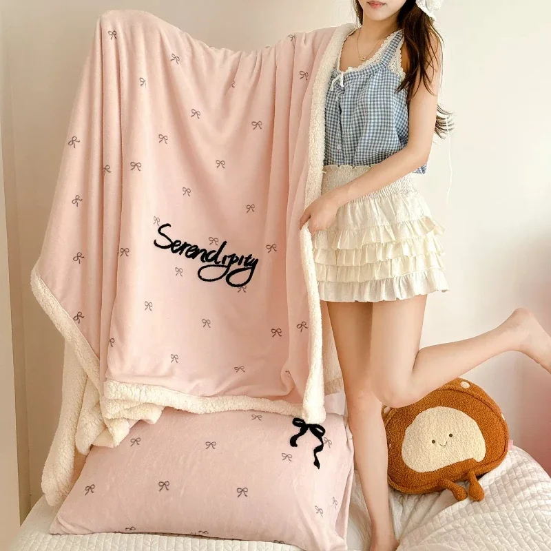 Machine Washable Winter Milk Velvet Blanket Anti Static Thickened Coral Fleece Bedclothes Breathable Delicate Soft Bed Quilts