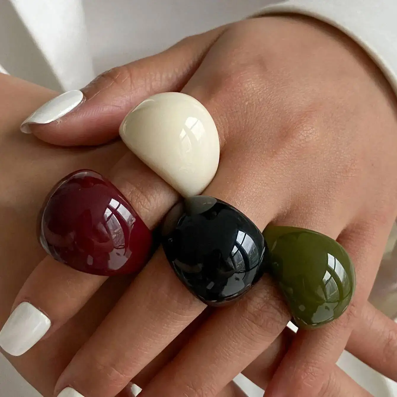 Salircon Koreanische Einfache Acryl Ringe Vintage Runde Ring für Frauen Neue Punk Harz Großen Kpop Finger Breiten Ring Fashion Party Schmuck