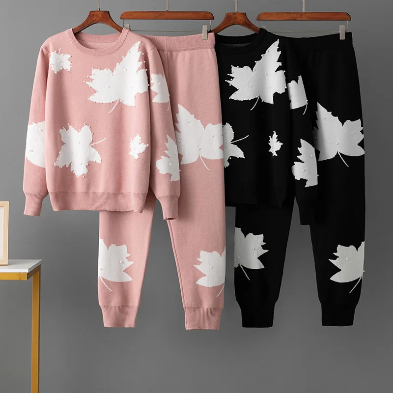 

Women's Set Autumn/Winter New Maple Leaf Woolen Top Casual Sports Wide Leg Pants Two Piece Set for Women