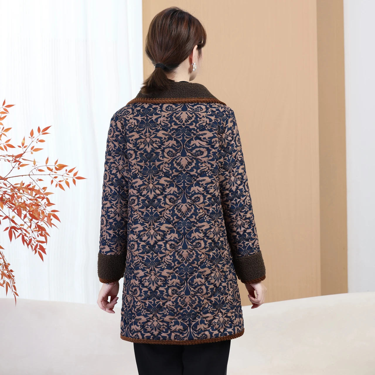 Casaco de inverno para idosos de meia-idade, acolchoado de algodão feminino, jaqueta acolchoada de algodão quente, forro de lã, roupas femininas