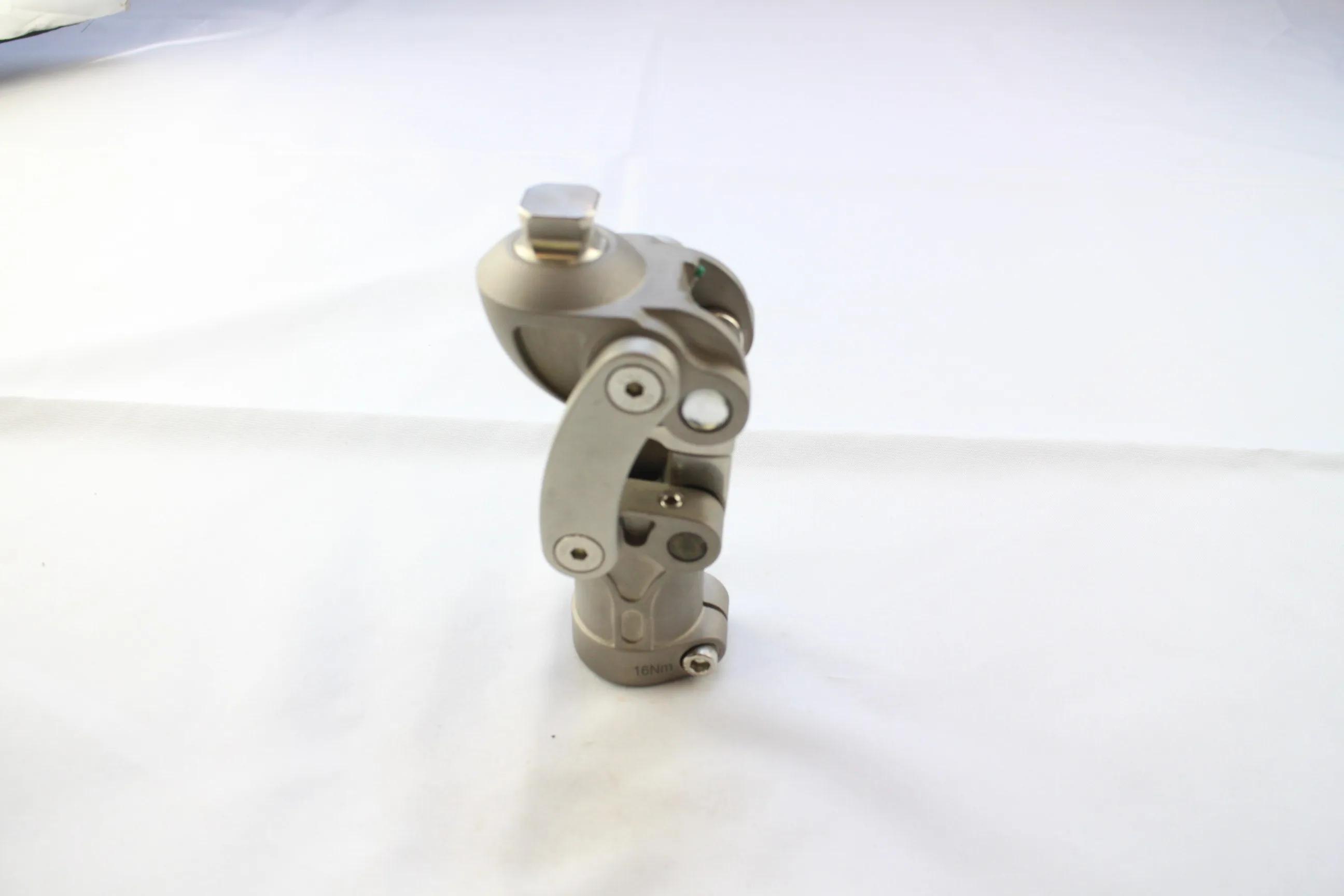Aluminum alloy  Knee Joint Premium Performance Precision Engineered Advanced Four Bar Mechanical Knee Joint for Prosthetic Limbs