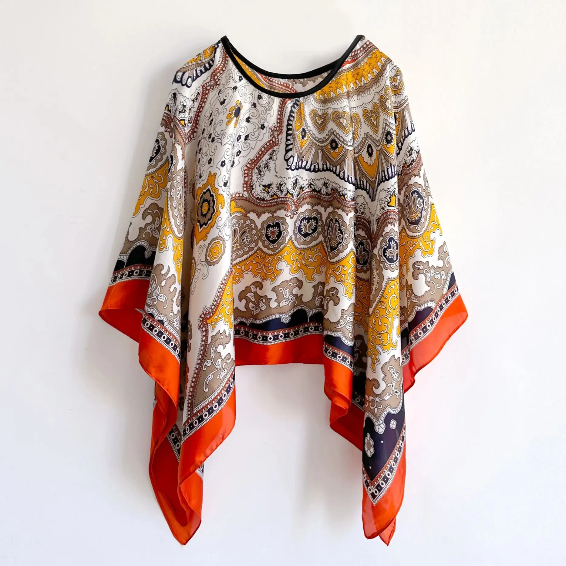 2024 Shawls Summer Beach Sexy Women Fashion Print Chiffon Smock Bikini Cover Up Loose Blouse Sunscreen Comfortable Poncho Hot