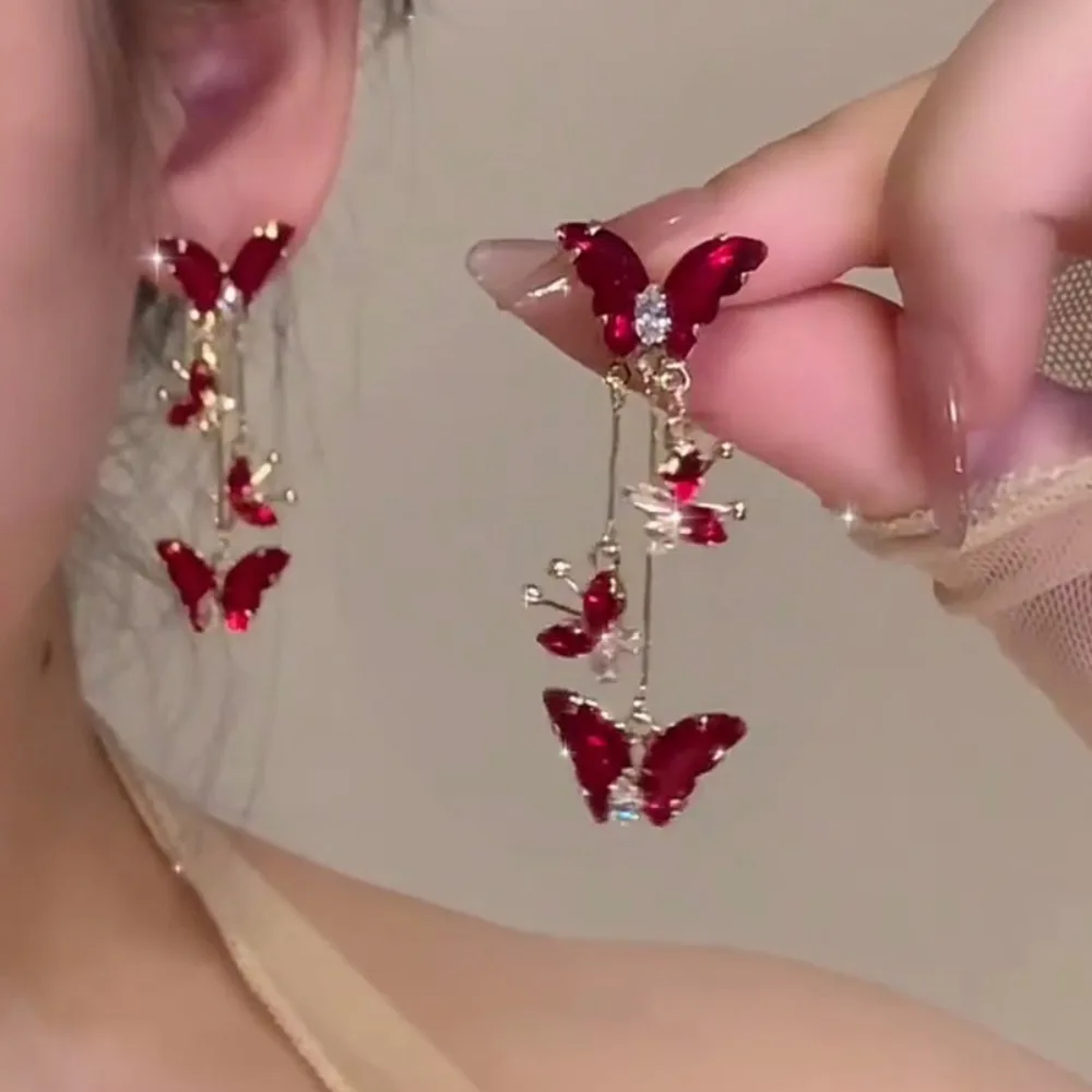 Exquisite The Wizard of Oz Butterfly Zircon Long Dangle Earrings for Women New Trendy Red Acrylic Temperament Ear Jewelry Gift